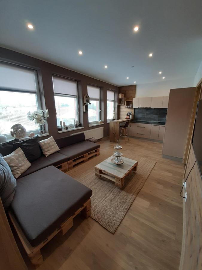 شقة Apartman Ca' Fam Liptovský Mikuláš المظهر الخارجي الصورة
